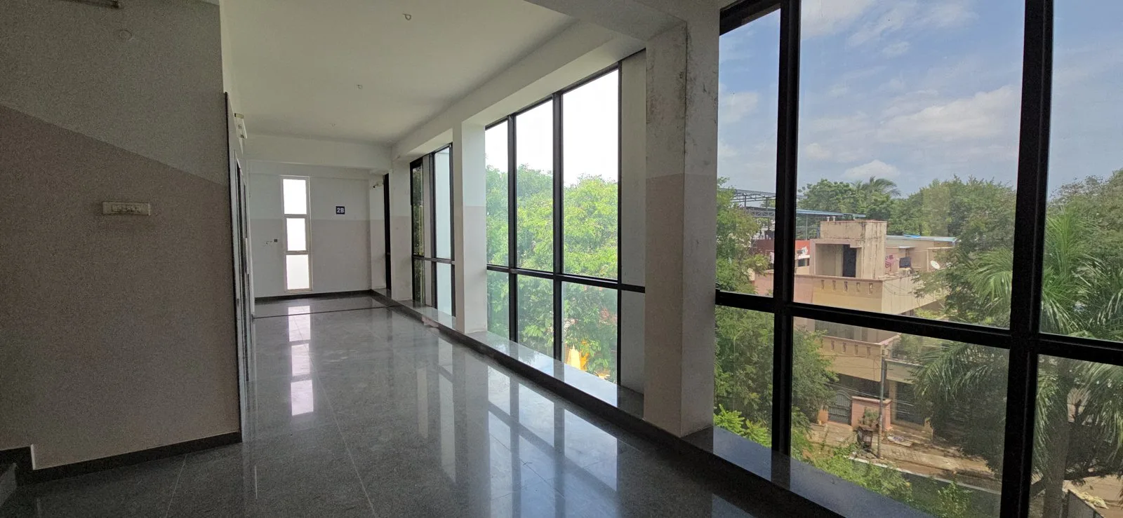 Bare shell office, Ekkattuthangal (3500 sq.ft) — photo 5