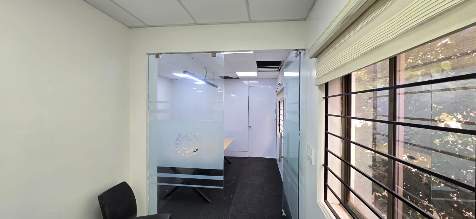 Fully furnished office, YMCA / Tharamani (2100 sq.ft) — photo 1