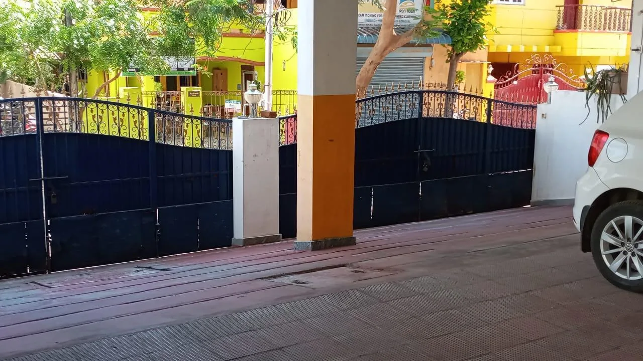 Stilt + 2 floors building on 4962 sqft, Velachery — photo 2